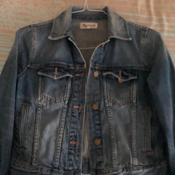 Madewell cropped denim jacket